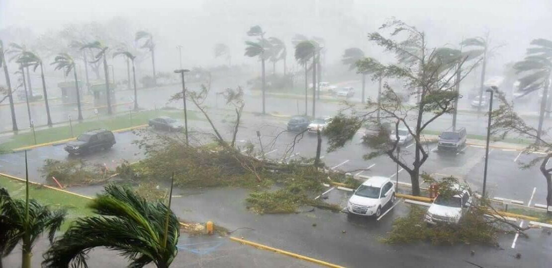 Arti Mimpi Badai Angin dan Hujan Menurut Psikologi dan Makna Spiritual
